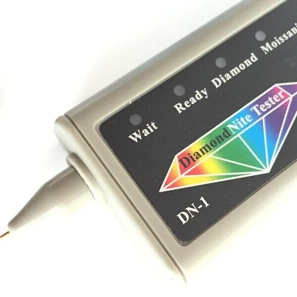 Diamond & Moissanite 2 in 1 Detector Gemstone Jewelry Tester Indicator Measures